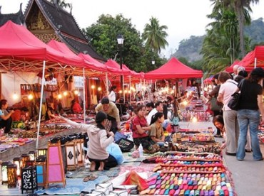 Bài 3: Hoàn thành việc đánh vần
