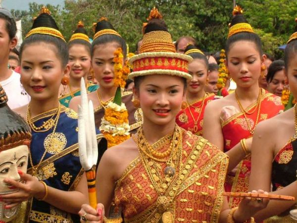 Người Lào hiền hòa và thật thà