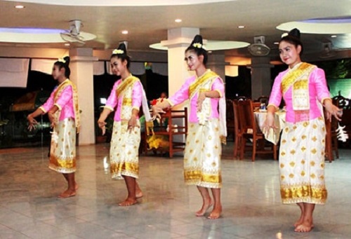 Hoa Chăm Pa “linh hồn” vùng đất Lào